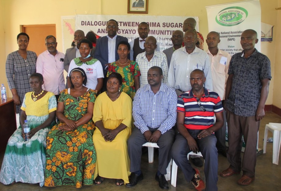 Group-photo-after-a-dialogue-between-Hoima-sugar-limited-and-Kigyayo-communities